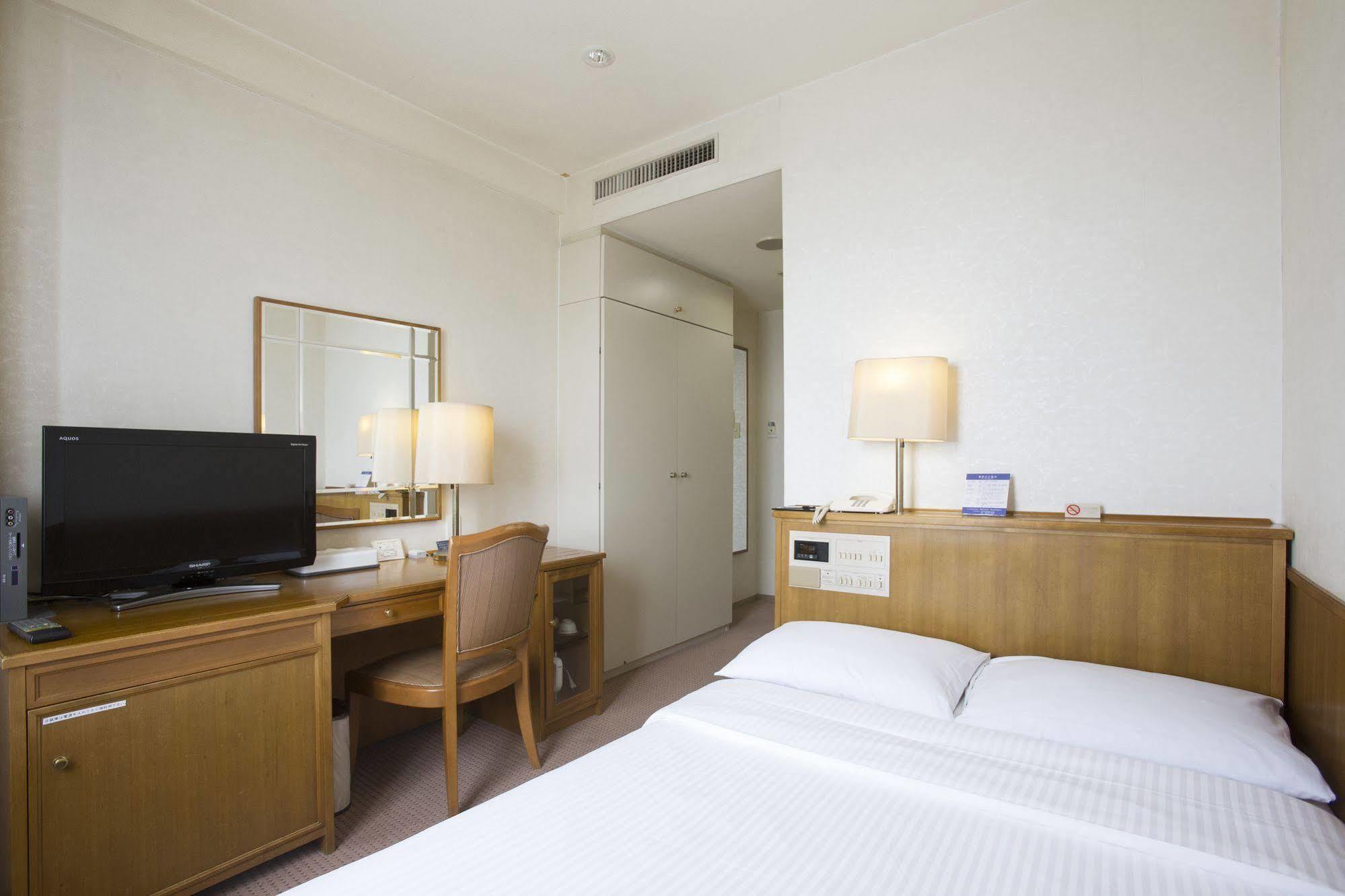 צ'יבה Tetoranze Makuhari Inagekaigan Hotel מראה חיצוני תמונה